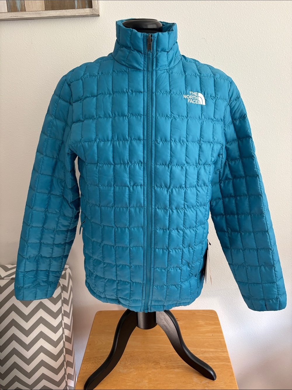 The North Face NWT Thermoball Insulated Teal Blue Quilted Puffer Jacket Size Med